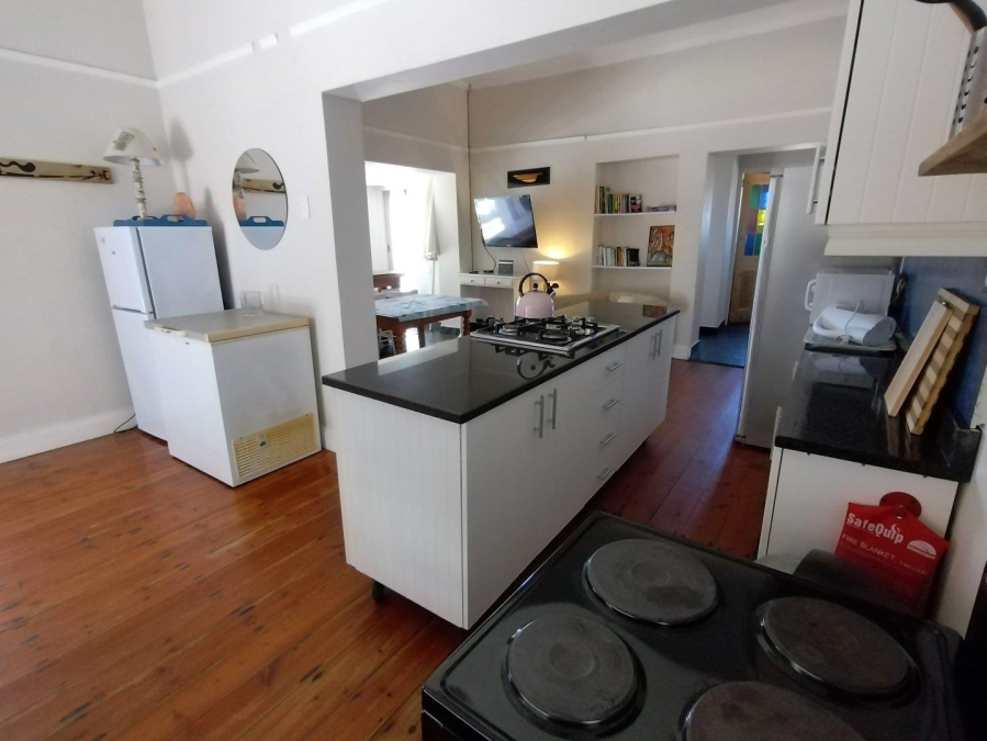 5 Bedroom Property for Sale in Jeffreys Bay Central Eastern Cape